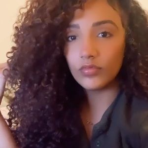 Meet your Posher, Breanna